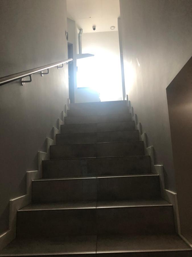Klimatyzowane Apartamenty I Pokoje Przy Targach Kielce Exterior foto